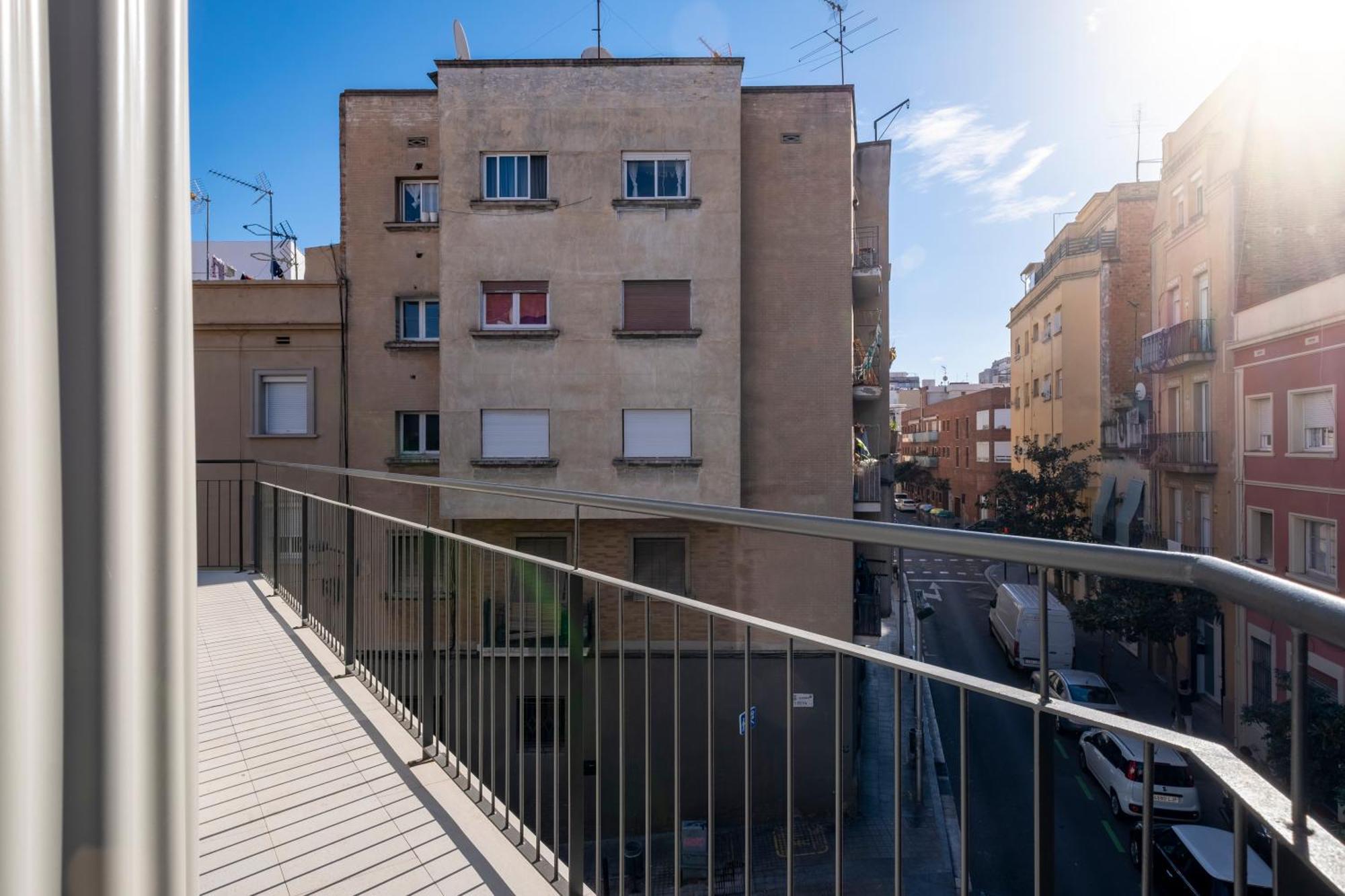 Centric Apartment Camp Nou 2 L'Hospitalet de Llobregat Buitenkant foto